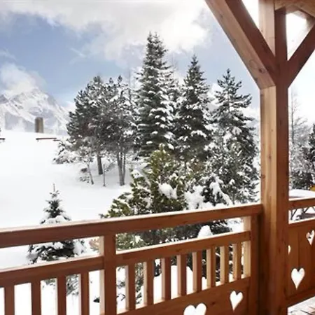Mounier Hotel