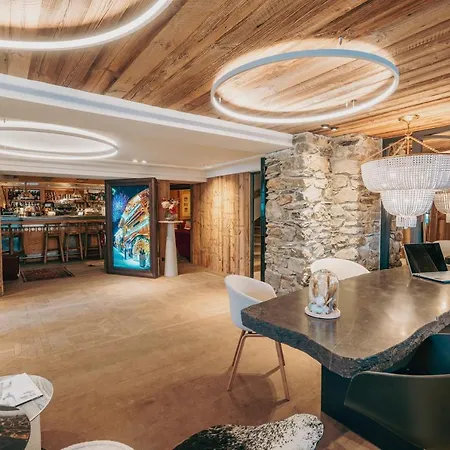 Hotel Mounier