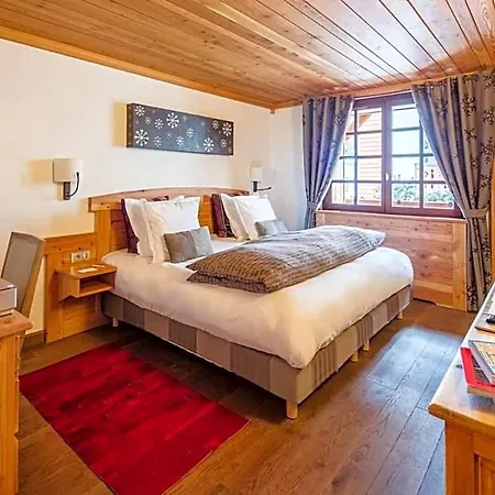 Mounier Szálloda 4*
